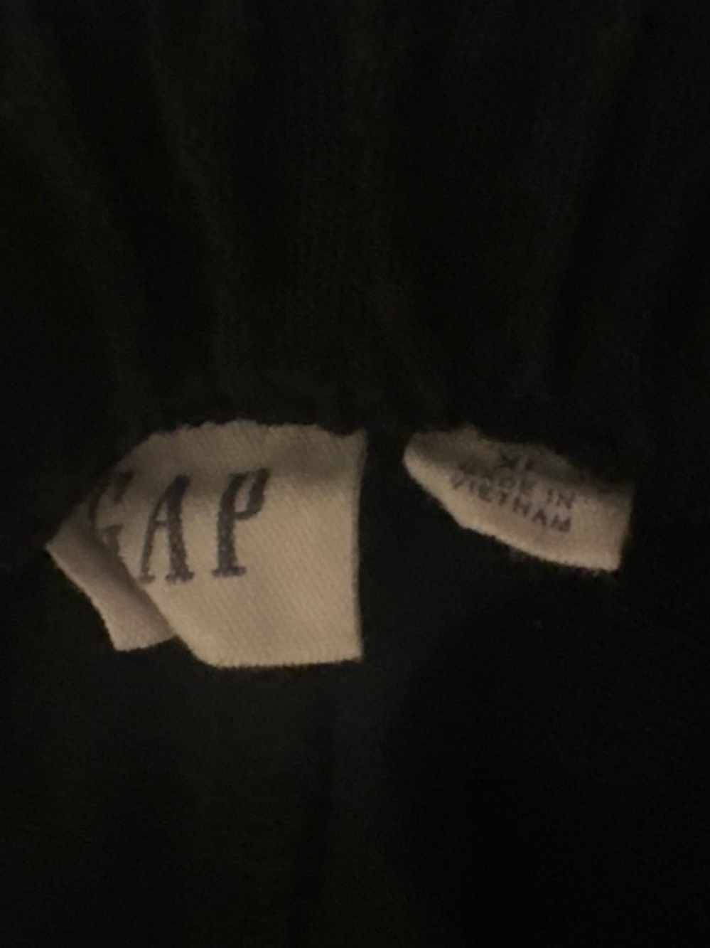 Gap Black Women’s Elastic Waist Shorts with Pockets - Picture 2 of 3